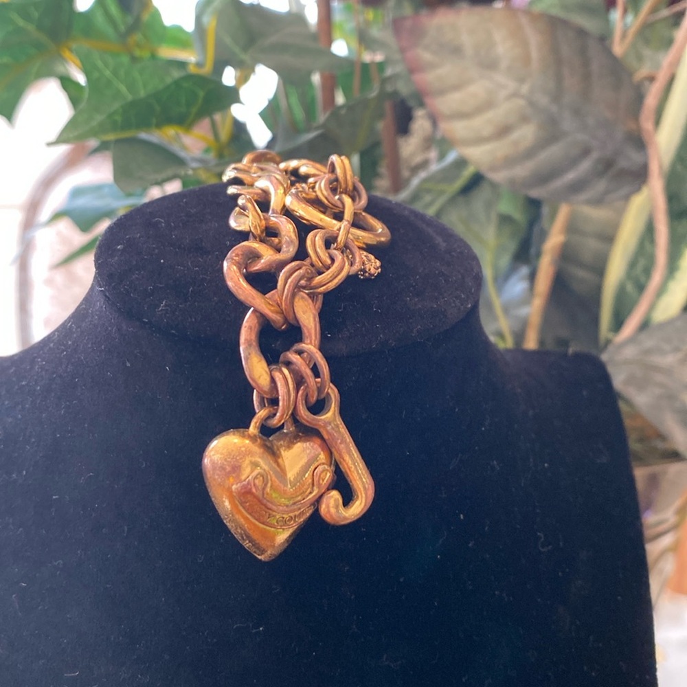 Juicy couture bracelet.